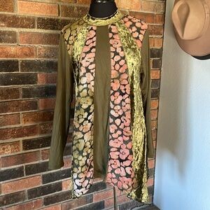 LOGO Lavish‎ by Lori Goldstein Rayon 230 Pieced Velvet Top